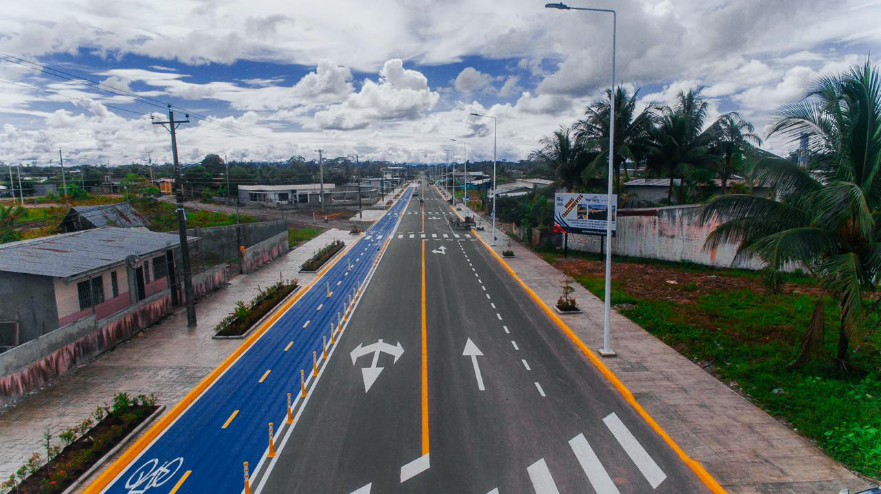 ALCALDE FREIRE ENTREGÓ OBRAS DE VIALIDAD QUE GENERAN PROGRESO