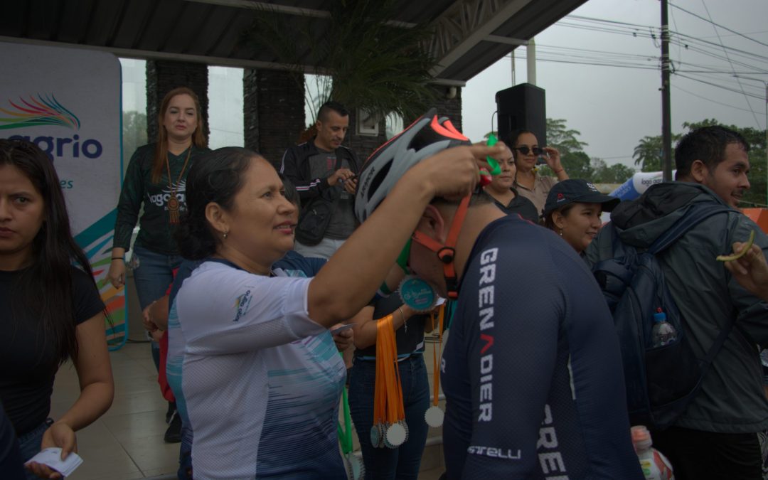 Bicitur llega a Dureno.